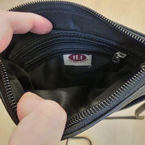 Ili New York Black Genuine Leather Minimalist Rectangle Crossbody Mini Sac Purse - Picture 4 of 6